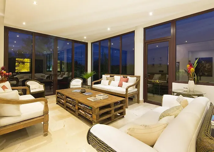 Villa Cala Honda - Private & Club, 5br W/pool, Guanacaste