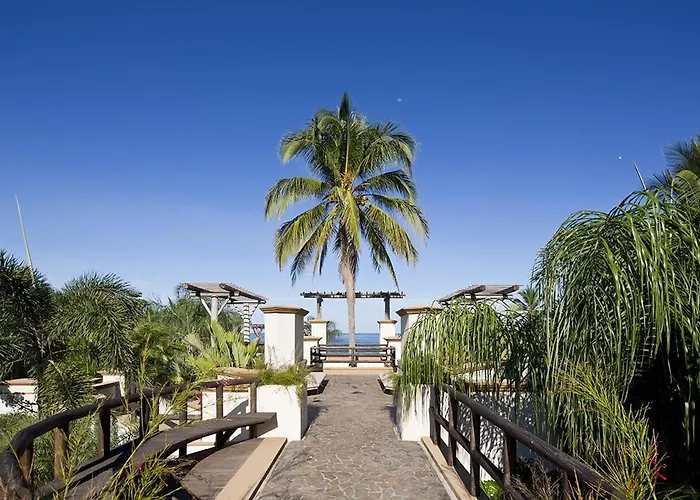 Cala Honda - Private & Club, 5br W/pool, Guanacaste Villa *